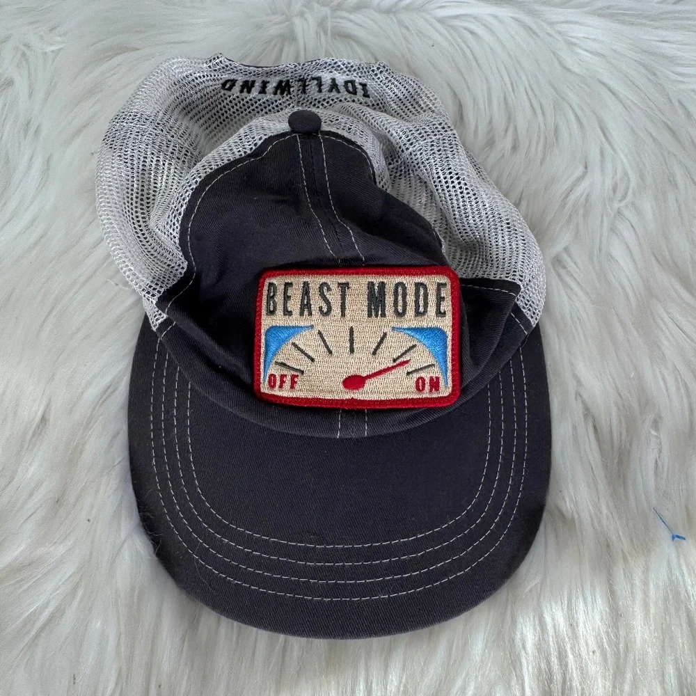 Idyllwind Beast Mode‎ Women's Mesh Back Ball Cap